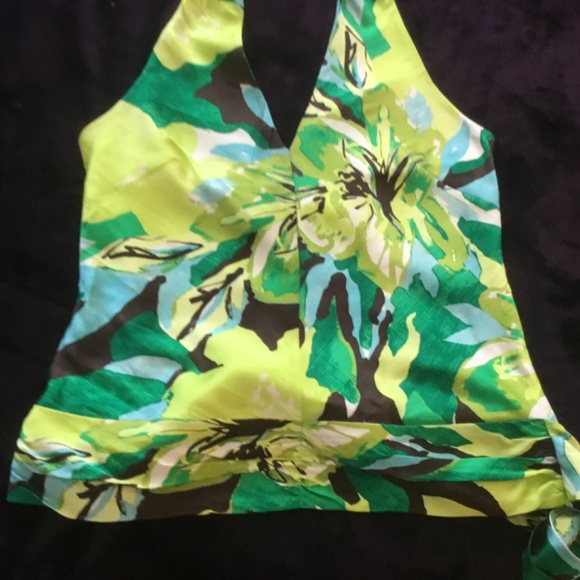 Banana Republic silk tropical halter top - Picture 2 of 9